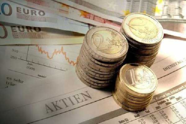 宇宙第一大信用卡中心换帅，13万亿招商银行或酝酿新变局